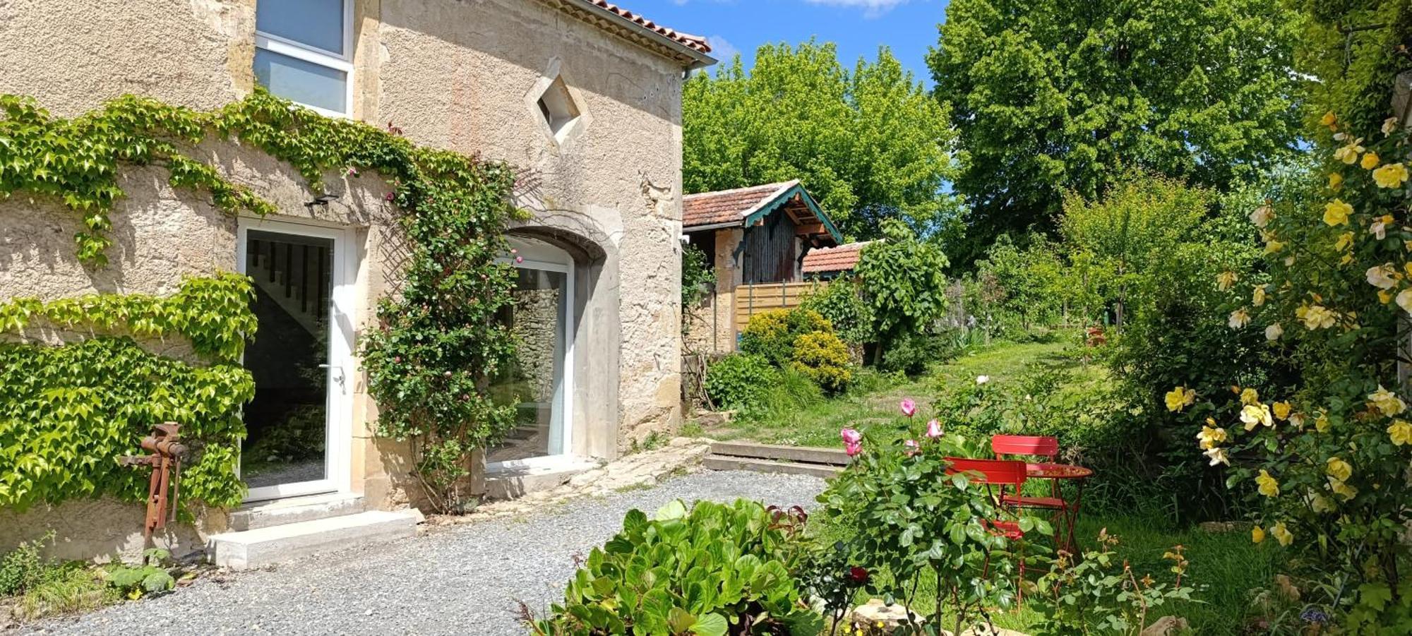 Maison Irondas Saint-Pierre-d'Aurillac Esterno foto