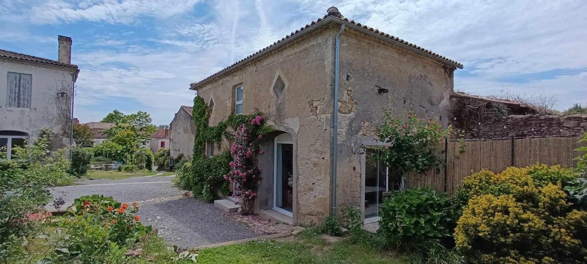 Maison Irondas Saint-Pierre-d'Aurillac Esterno foto